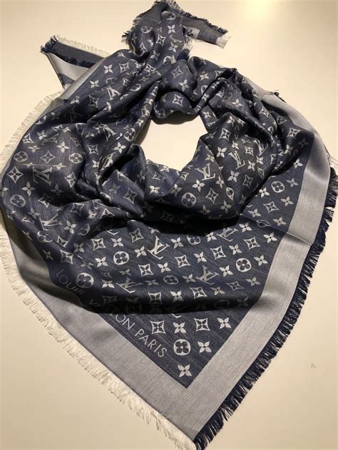 scialle monogram denim louis vuitton